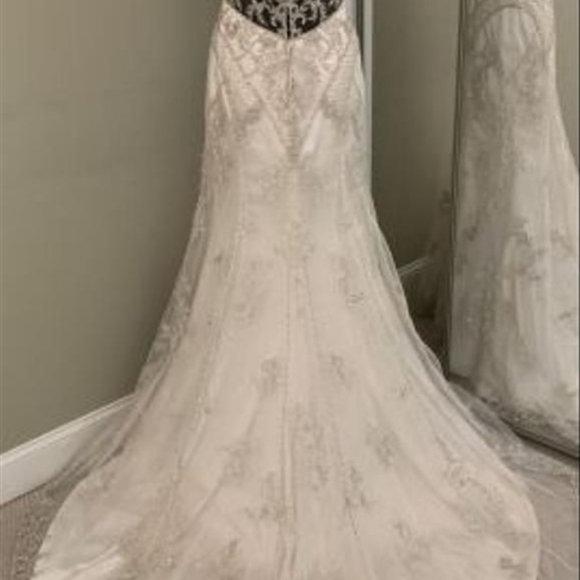 Sottero and Midgley Felicia Wedding Dress - Picture 4 of 7